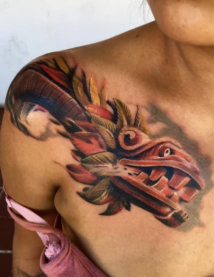 Los mejores Tatuajes de Quetzalcoatl (Serpiente emplumada) 9