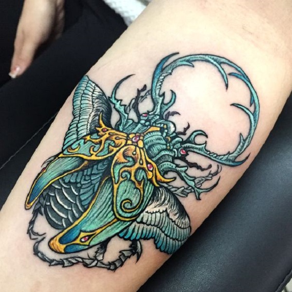 62 Ideas de Tatuajes de Escarabajos (+Significados) 51