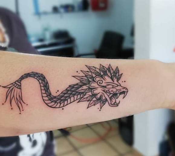 Los mejores Tatuajes de Quetzalcoatl (Serpiente emplumada) 25