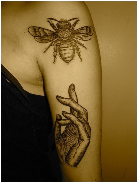 52 Ideas para Tatuajes de Abejas con Significado 23