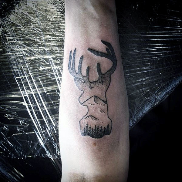 89 Ideas para Tatuajes de Ciervos (+Significado) 76