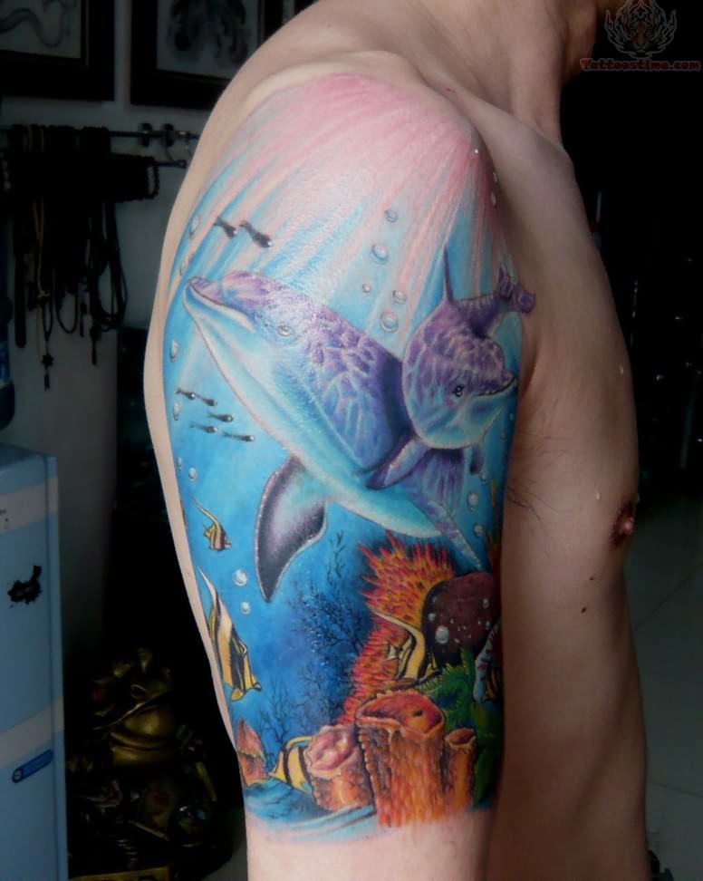 72 Ideas con Tatuajes de Delfines (+Significados) 43