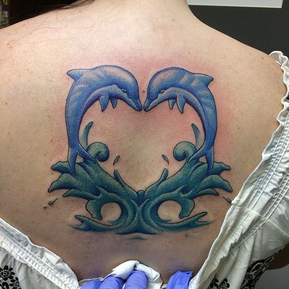 72 Ideas con Tatuajes de Delfines (+Significados) 19