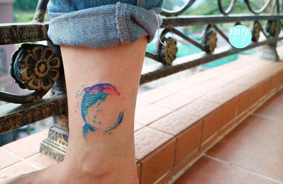 72 Ideas con Tatuajes de Delfines (+Significados) 31