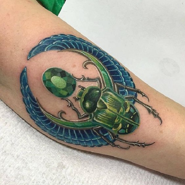 62 Ideas de Tatuajes de Escarabajos (+Significados) 4