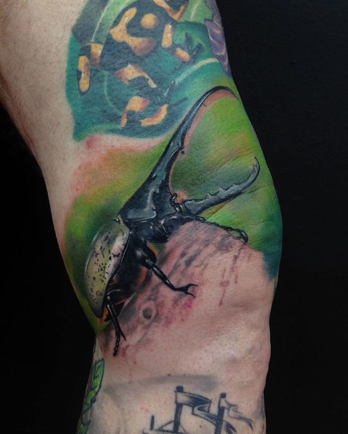 62 Ideas de Tatuajes de Escarabajos (+Significados) 33