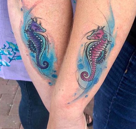 69 Ideas para Tatuajes de Caballitos de mar (+ Significado) 2