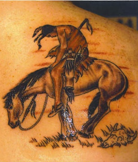 73 Ideas para Tatuajes de Caballos (+ Significados) 42