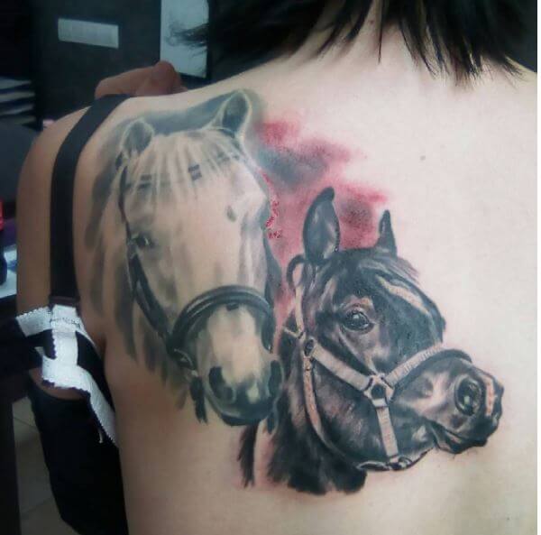 73 Ideas para Tatuajes de Caballos (+ Significados) 6 73 Ideas para Tatuajes de Caballos (+ Significados) 6