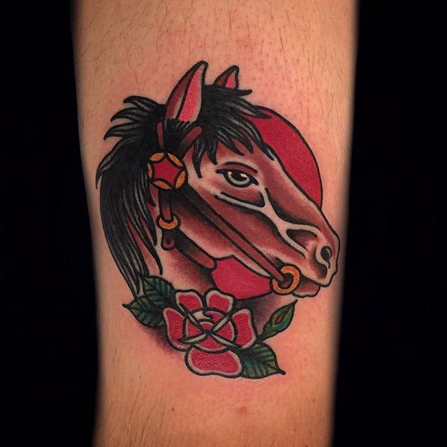 73 Ideas para Tatuajes de Caballos (+ Significados) 62 73 Ideas para Tatuajes de Caballos (+ Significados) 62