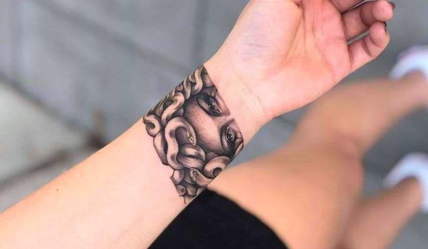 Tatuajes de Medusas: Significados e Ideas (+Leyenda) 52