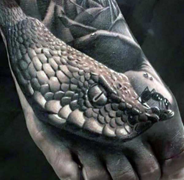 101 Ideas de Tatuajes de Serpientes y sus Significados 65