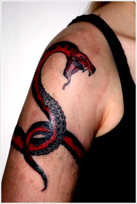 101 Ideas de Tatuajes de Serpientes y sus Significados 22