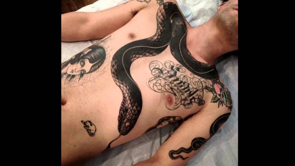 101 Tatuajes de Serpientes y Víboras con Significados 81