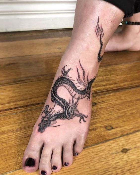 101 Tatuajes de Serpientes y Víboras con Significados 45