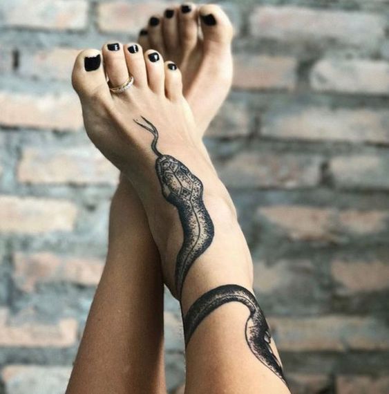 101 Tatuajes de Serpientes y Víboras con Significados 46