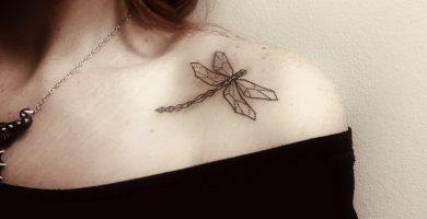 68 Tatuajes de Libélulas con sus Significados 16 68 Tatuajes de Libélulas con sus Significados 16