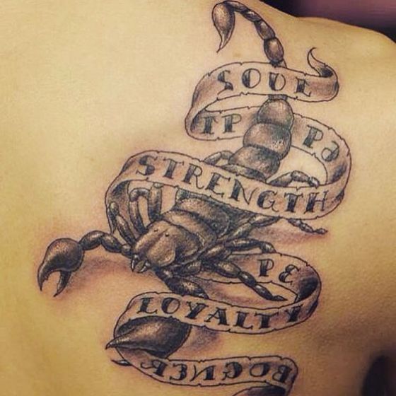 79 Ideas para Tatuajes de Escorpiones (+Significados) 4