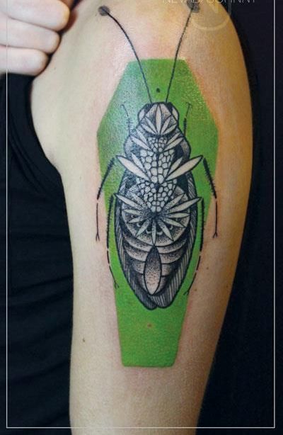 50 Especiales Tatuajes de Insectos y sus significados 50