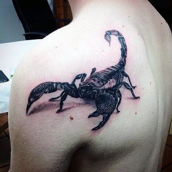 79 Ideas para Tatuajes de Escorpiones (+Significados) 45