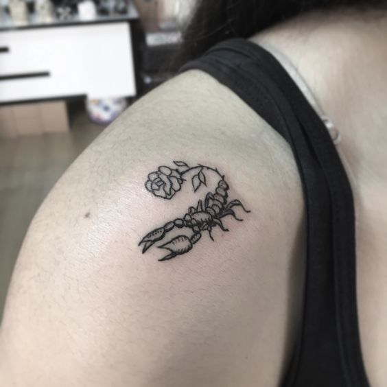 79 Ideas para Tatuajes de Escorpiones (+Significados) 49