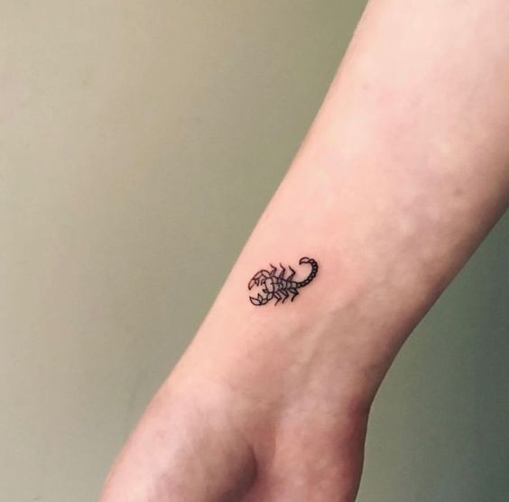 79 Ideas para Tatuajes de Escorpiones (+Significados) 57
