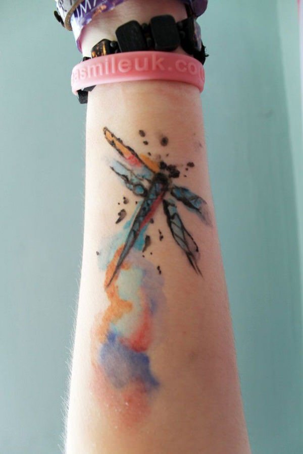 50 Especiales Tatuajes de Insectos y sus significados 42