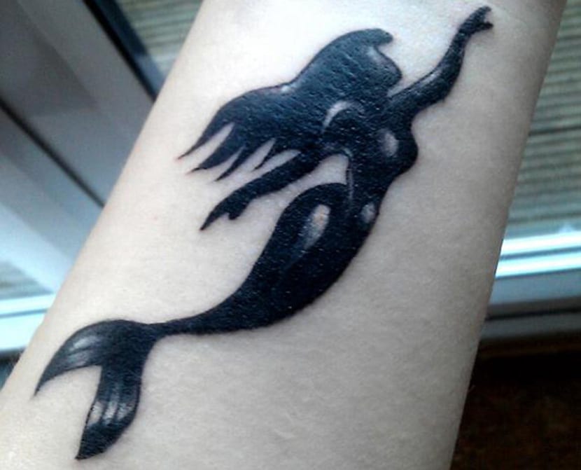 58 Ideas para Tatuajes de Sirenas (Significados) 29