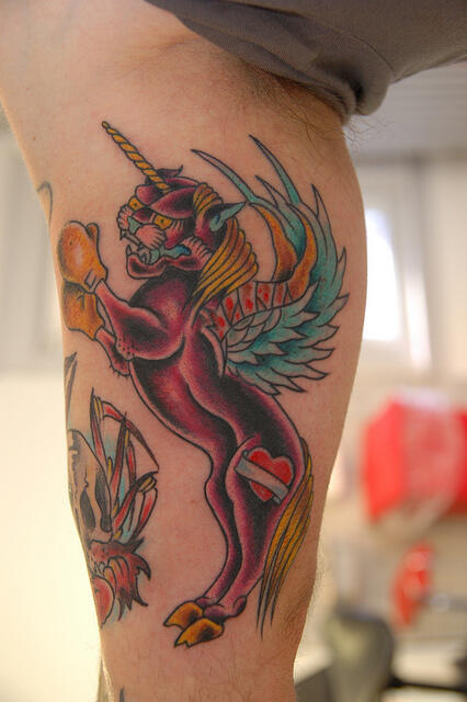 62 Ideas para Tatuajes de Unicornios (+Significados) 17