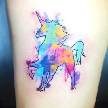 62 Ideas para Tatuajes de Unicornios (+Significados) 48