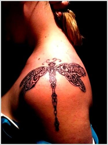 68 Tatuajes de Libélulas con sus Significados 43