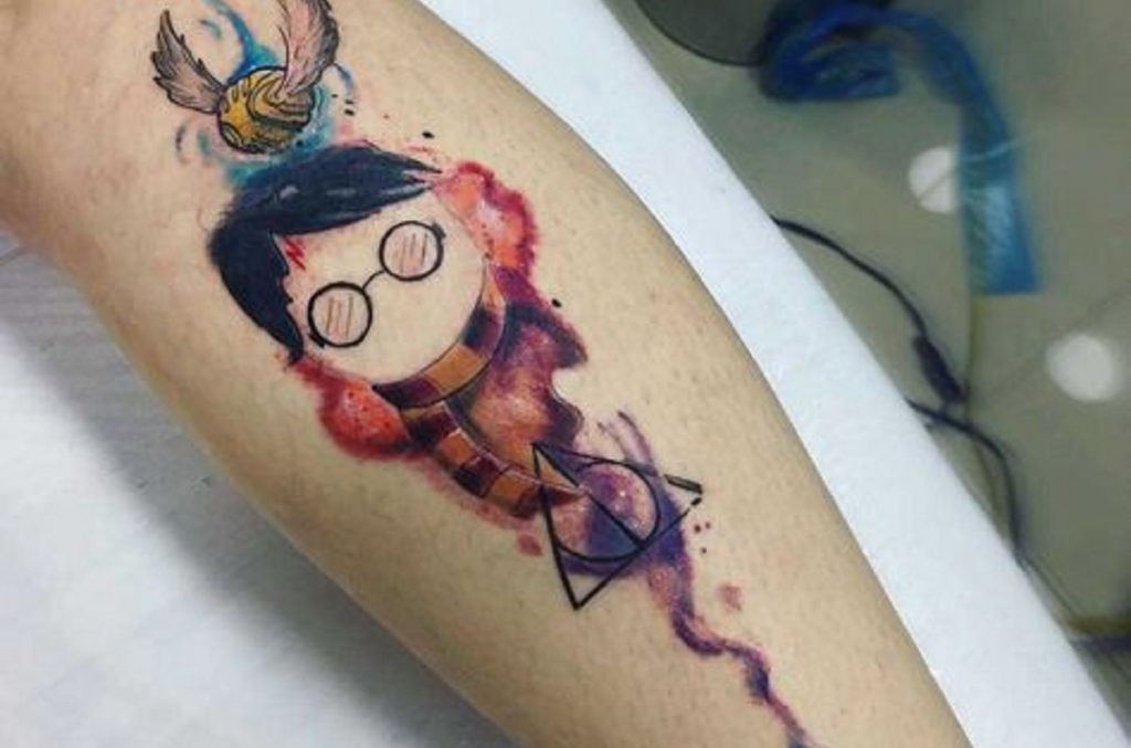 9 3/4 Ideas para Tatuajes de Harry Potter que todos los fans quieren 40