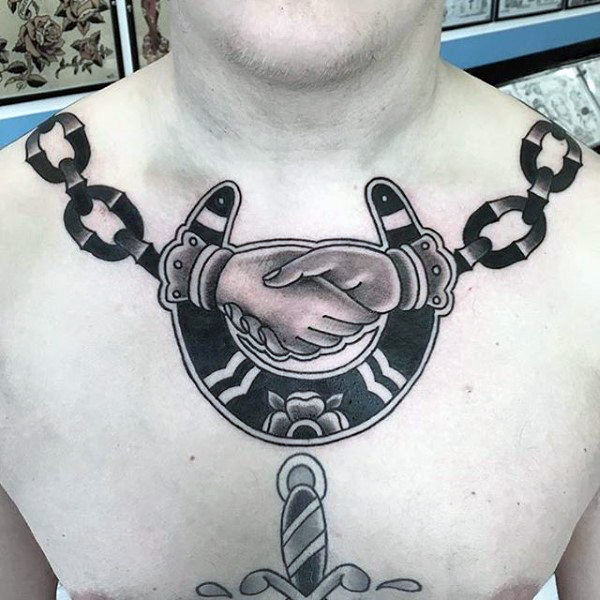 78 Ideas para Tatuajes de Herraduras (+Significado) 69 78 Ideas para Tatuajes de Herraduras (+Significado) 69