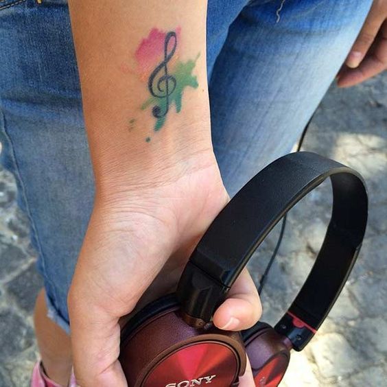 Tatuajes de Notas Musicales e Instrumentos 3 Tatuajes de Notas Musicales e Instrumentos 3