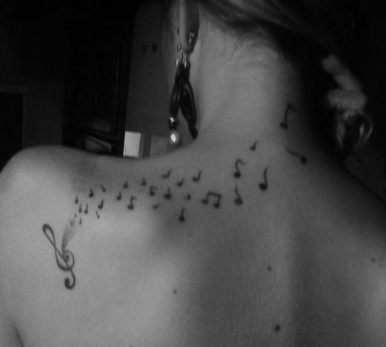 Tatuajes de Notas Musicales e Instrumentos 23 Tatuajes de Notas Musicales e Instrumentos 23