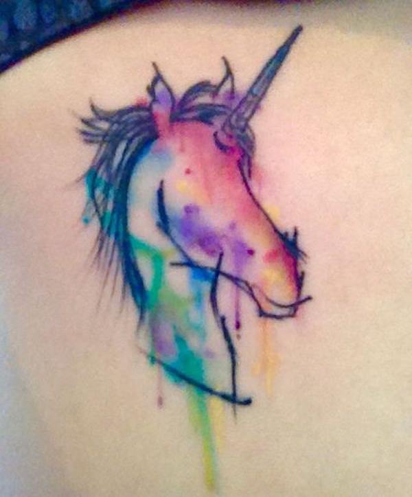 62 Ideas para Tatuajes de Unicornios (+Significados) 54 62 Ideas para Tatuajes de Unicornios (+Significados) 54