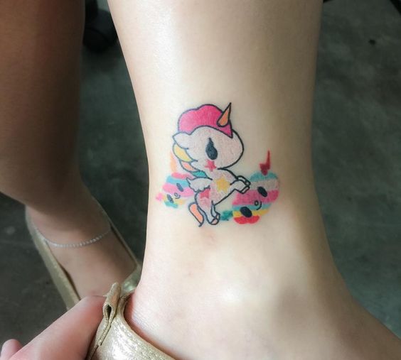 62 Ideas para Tatuajes de Unicornios (+Significados) 9 62 Ideas para Tatuajes de Unicornios (+Significados) 9