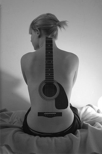 Tatuajes de Notas Musicales e Instrumentos 32 Tatuajes de Notas Musicales e Instrumentos 32