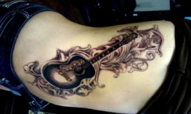 Tatuajes de Notas Musicales e Instrumentos 35 Tatuajes de Notas Musicales e Instrumentos 35