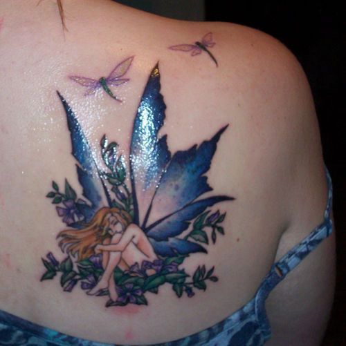 68 Tatuajes de Libélulas con sus Significados 24 68 Tatuajes de Libélulas con sus Significados 24