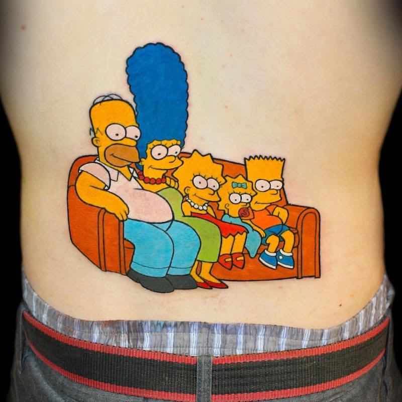53 Tatuajes de los Simpson que te volaron la cabeza 1 53 Tatuajes de los Simpson que te volaron la cabeza 1