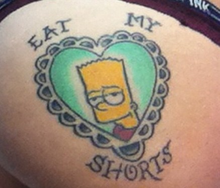 53 Tatuajes de los Simpson que te volaron la cabeza 48 53 Tatuajes de los Simpson que te volaron la cabeza 48
