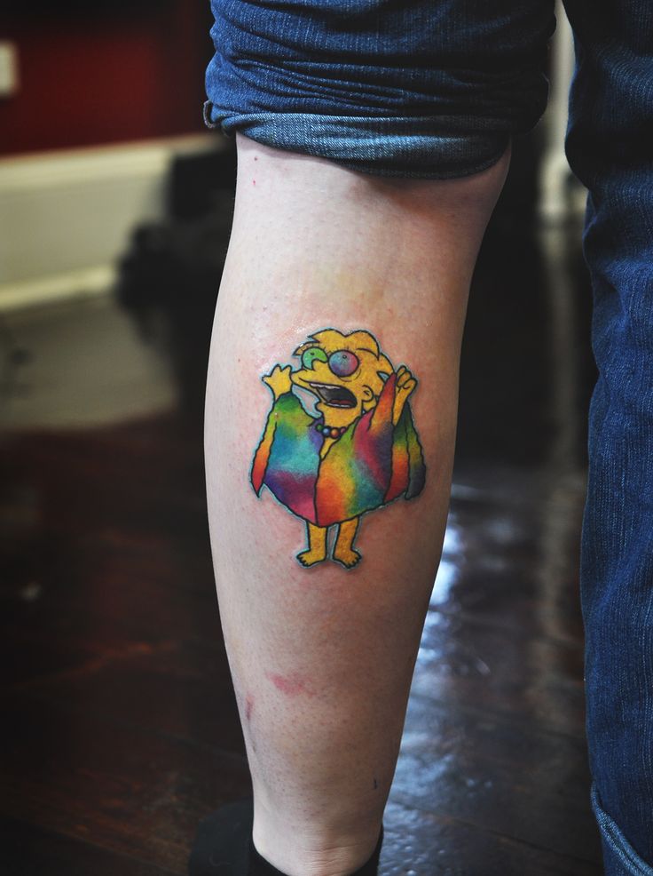 53 Tatuajes de los Simpson que te volaron la cabeza 49 53 Tatuajes de los Simpson que te volaron la cabeza 49