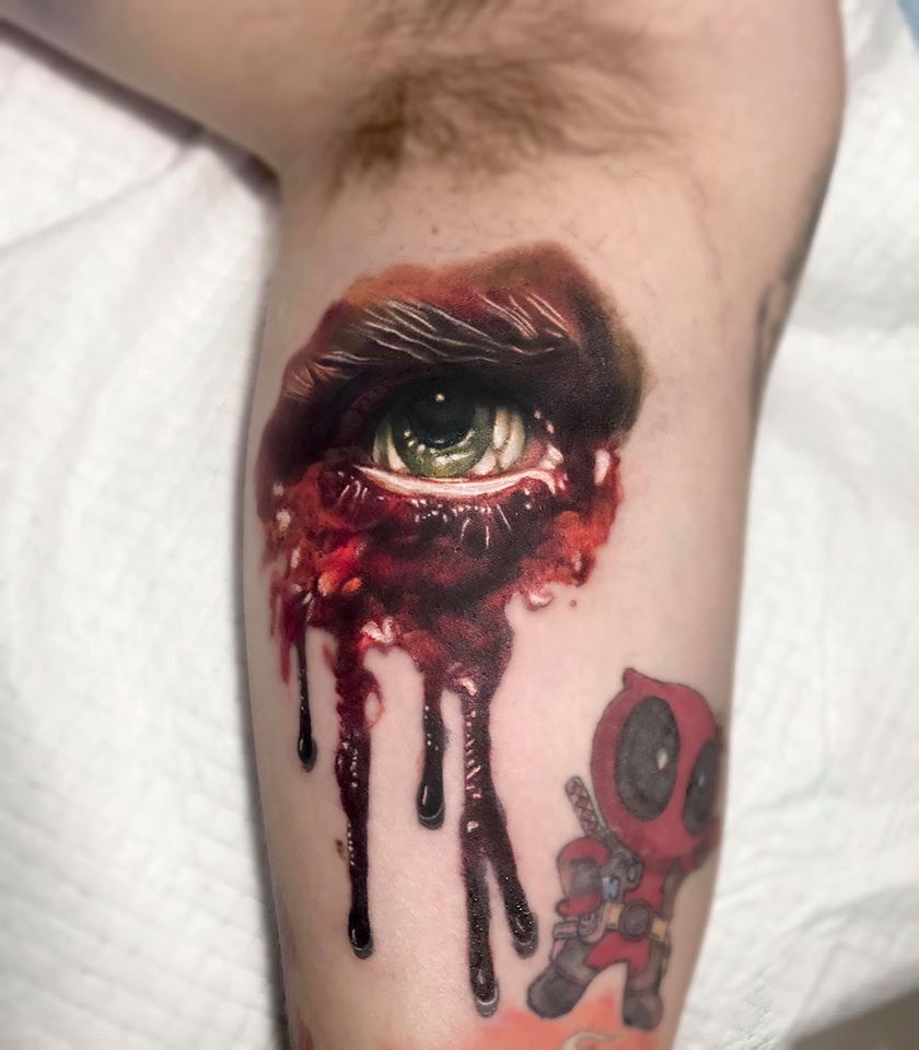 Cuando los Tatuajes son más que obras de arte: Tu Den 43 Cuando los Tatuajes son más que obras de arte: Tu Den 43