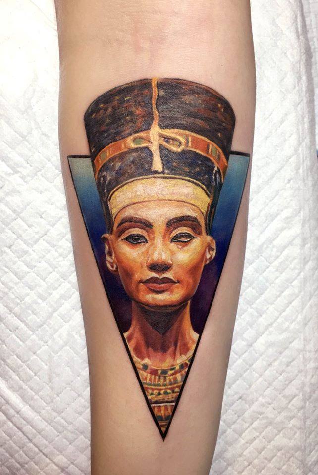 Cuando los Tatuajes son más que obras de arte: Tu Den 45 Cuando los Tatuajes son más que obras de arte: Tu Den 45