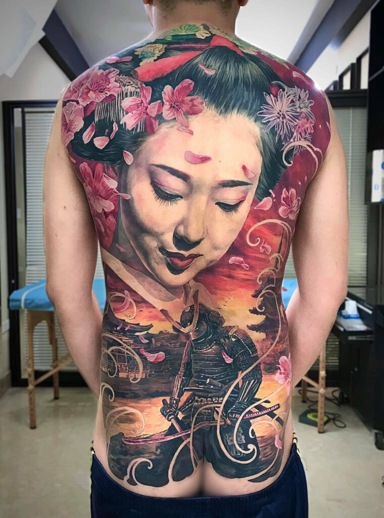 Cuando los Tatuajes son más que obras de arte: Tu Den 1 Cuando los Tatuajes son más que obras de arte: Tu Den 1