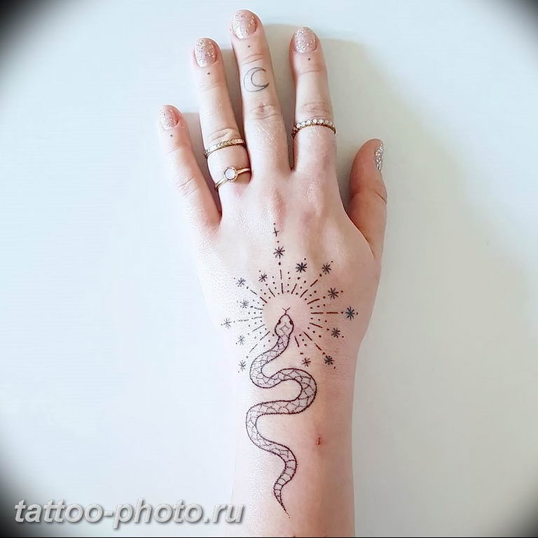 Handpoke: técnica milenaria en la modernidad 19 Handpoke: técnica milenaria en la modernidad 19