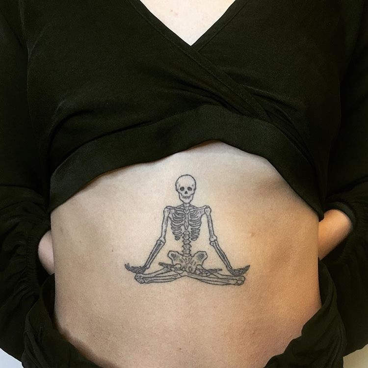 Handpoke: técnica milenaria en la modernidad 25 Handpoke: técnica milenaria en la modernidad 25