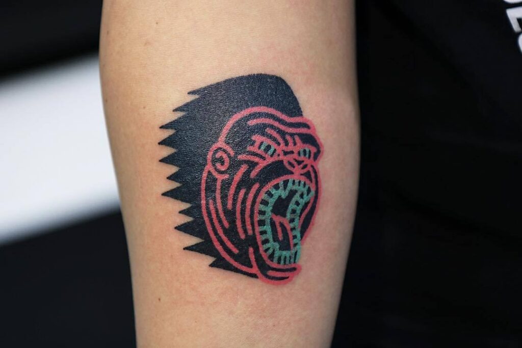 Handpoke: técnica milenaria en la modernidad 85 Handpoke: técnica milenaria en la modernidad 85