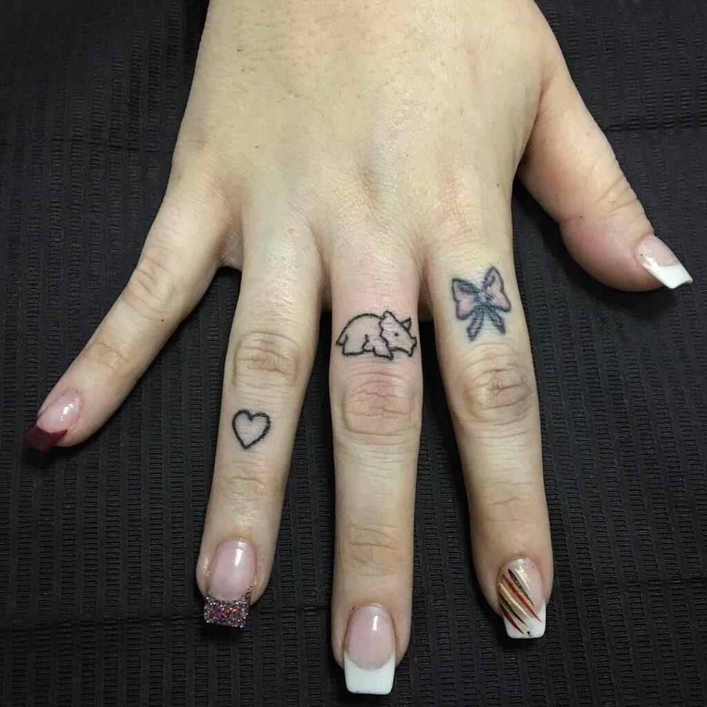 Handpoke: técnica milenaria en la modernidad 99 Handpoke: técnica milenaria en la modernidad 99